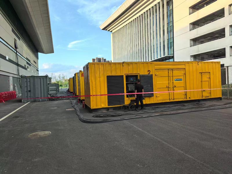 科尔沁右翼前柴油发电机冬季保养注意事项？